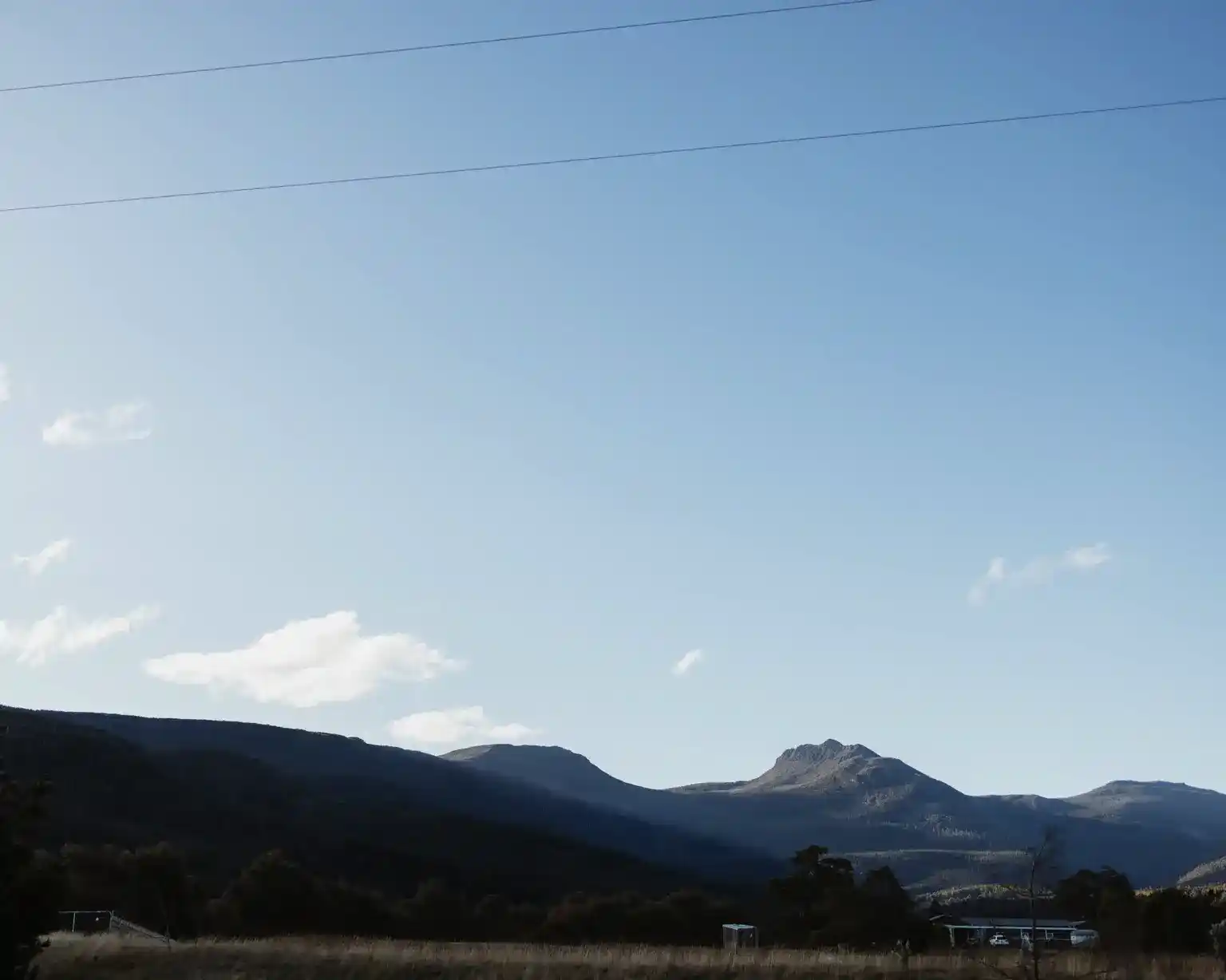 Accommodation photography from Boat Reflections in Franklin, overlooking the Huon River. Captured by Josh Withers, Tasmanian celebrant and photographer.