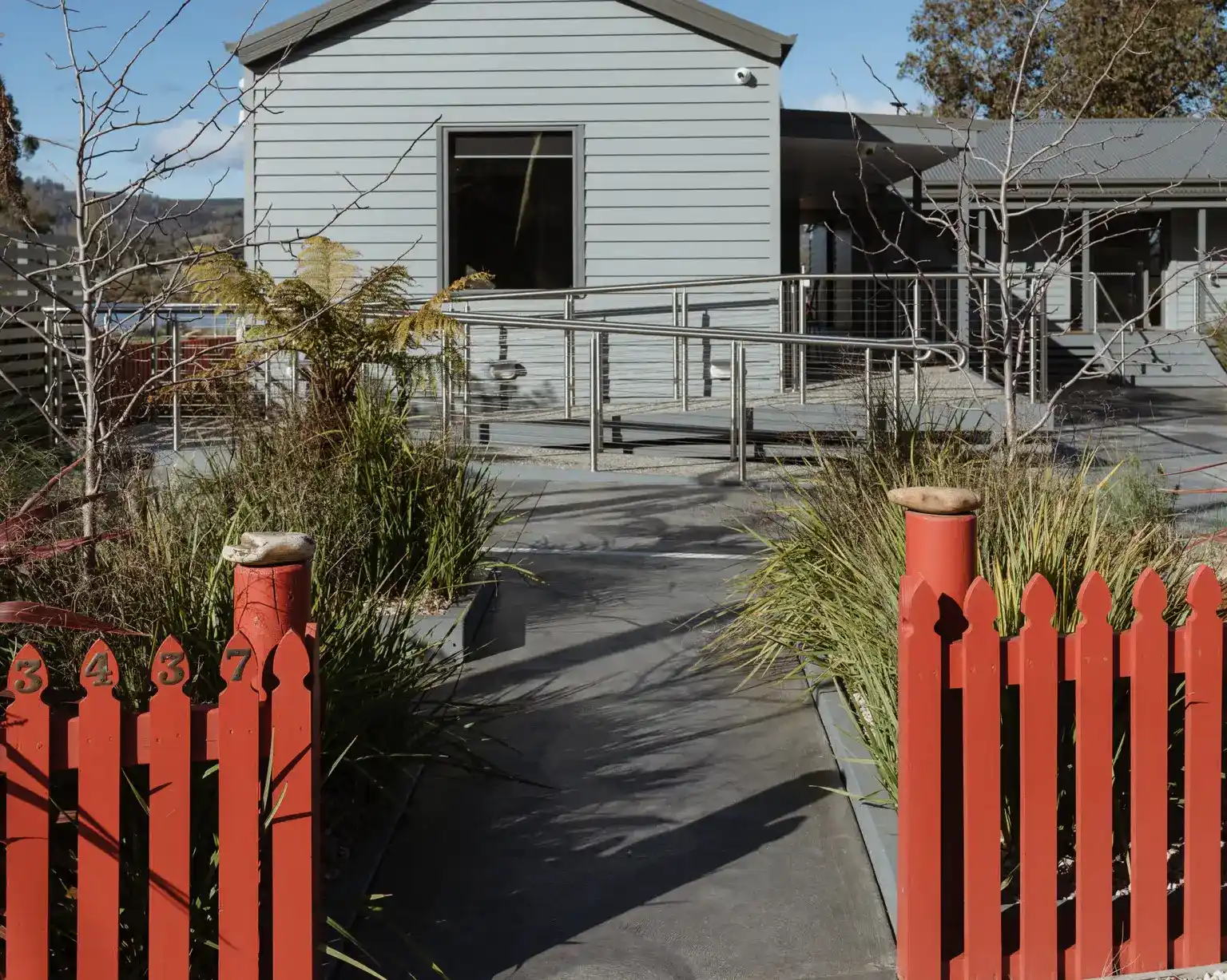 Photos of Boat Reflections accommodation on the Huon River in Franklin, Tasmania. Taken by Josh Withers, Tasmanian photographer and wedding celebran